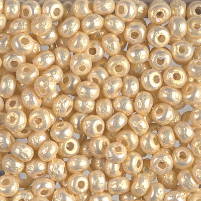 6-3952:  6/0 Cream Miyuki Baroque Bead 