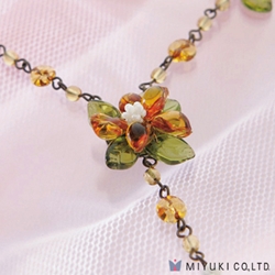 BFK-072:  Miyuki Orange Flower Necklace Kit 
