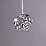MET-00082: 21 x 18mm Silver Plated Good Luck Elephant Charm 