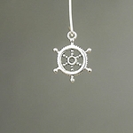 MET-00322: 20mm Antique Silver Ships Wheel Charm 