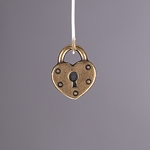 MET-00449: 17 x 14mm Antique Brass Heart Lock Charm 
